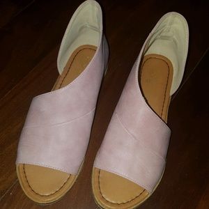 Shoes - Rose Slides, Size 7 Shoes - Rose Slides, Size 7
